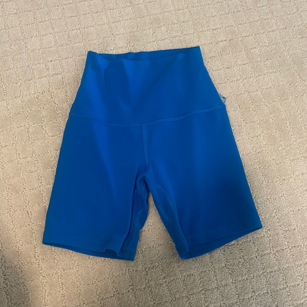 lulu align shorts size 0